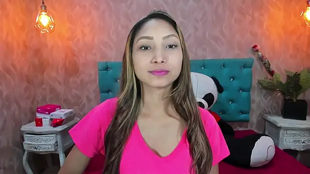 MadelineDoll online show from September 21, 2025, 1:13 pm