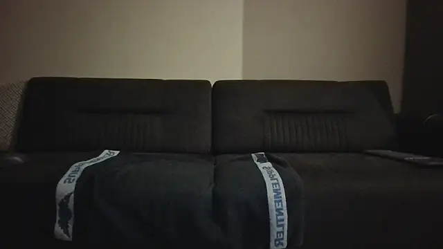 Turkboy 17 online show from February 25, 2026, 5:22 pm