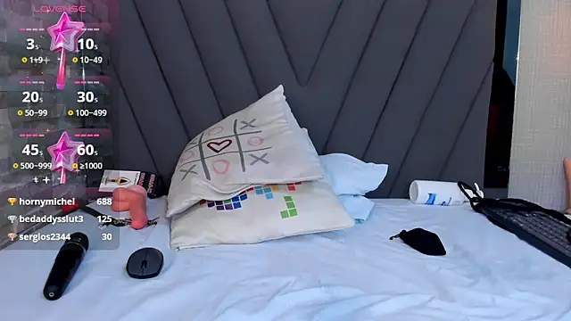 CAMILAGRAY online show from February 25, 2025, 12:45 pm