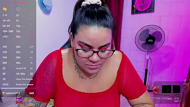 Sharon hils online show from December 22, 2024, 2:06 am