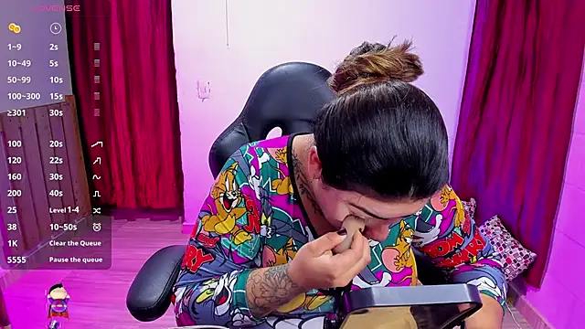 Sharon hils online show from December 28, 2024, 1:17 pm