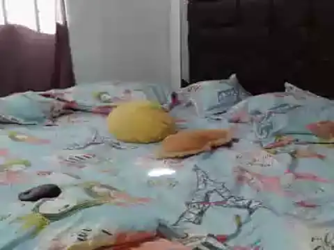 Snapshot of charlotte_slut chatting on January 1, 2025, 6:49 pm charlotte slut online show from January 1, 2025, 6:49 pm