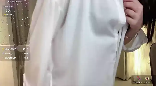 zhuzhu-520- online show from December 11, 2024, 7:14 pm