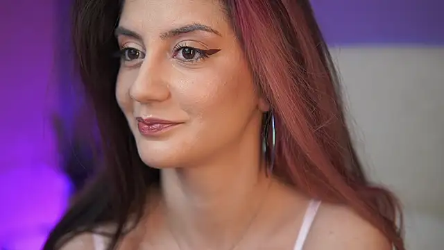 SabrinaHope online show from April 6, 2026, 8:32 pm