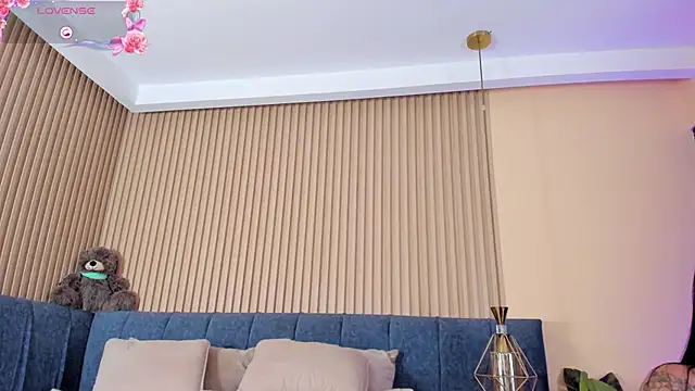 kathecute   online show from January 9, 2026, 1:41 am