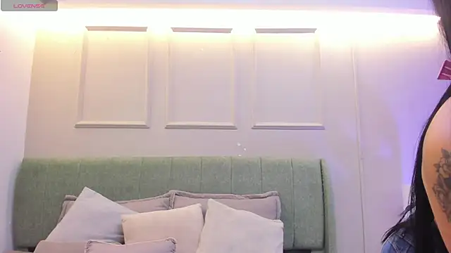 kathecute   online show from March 1, 2026, 12:12 am