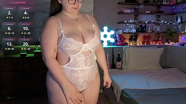 Kimberly-Caprice online show from January 14, 2026, 6:08 am