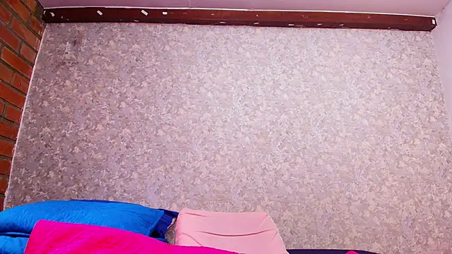 nicol f online show from January 28, 2025, 7:21 pm