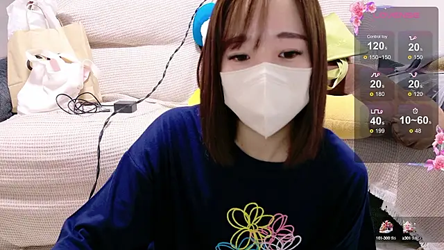 Rio chan  online show from October 4, 2025, 8:01 am