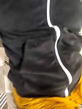 Snapshot of Raat_ki_rani_ chatting on December 10, 2024, 3:44 pm Raat ki rani  online show from December 10, 2024, 3:44 pm