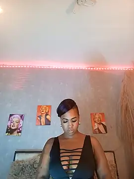 nahiarapalmer19 online show from January 4, 2025, 2:25 am