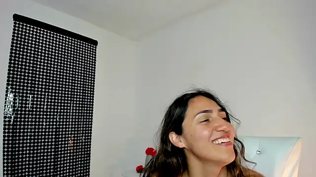 Snapshot of misshiccups chatting on March 2, 2025, 4:50 am misshiccups online show from March 2, 2025, 4:50 am