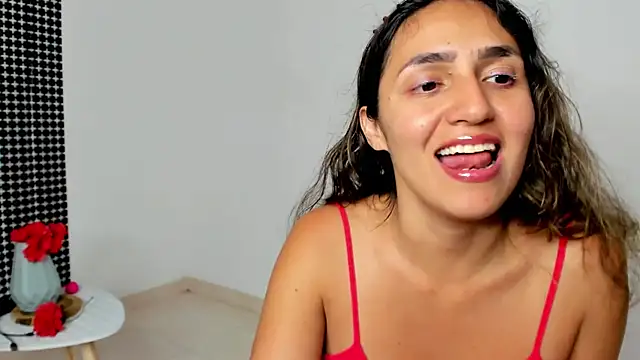 Snapshot of misshiccups chatting on March 14, 2025, 3:15 am misshiccups online show from March 14, 2025, 3:15 am