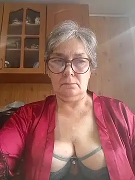 IrinaSweet54 online show from September 12, 2025, 8:03 am