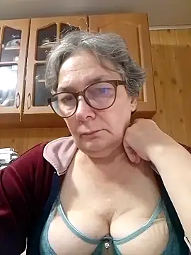 IrinaSweet54 online show from September 20, 2025, 6:36 am