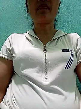 Snapshot of Lovepussyhair chatting on March 3, 2026, 12:55 pm Lovepussyhair online show from March 3, 2026, 12:55 pm