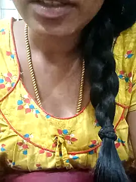 Ambika01 online show from November 29, 2025, 2:42 pm