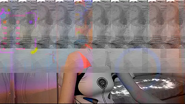 Snapshot of lnkk2024 chatting on November 14, 2025, 5:33 pm lnkk2024 online show from November 14, 2025, 5:33 pm