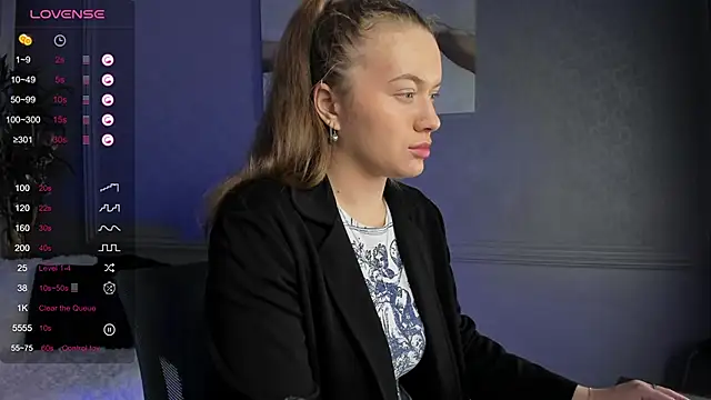 Snapshot of Ariell_Margot_ chatting on February 9, 2025, 3:12 pm Ariell Margot  online show from February 9, 2025, 3:12 pm