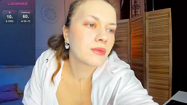 Snapshot of Ariell_Margot_ chatting on March 8, 2025, 3:24 pm Ariell Margot  online show from March 8, 2025, 3:24 pm
