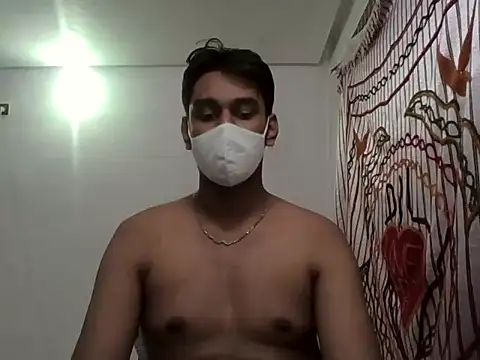 Snapshot of brownguy1234 chatting on December 2, 2024, 5:26 pm brownguy1234 online show from December 2, 2024, 5:26 pm