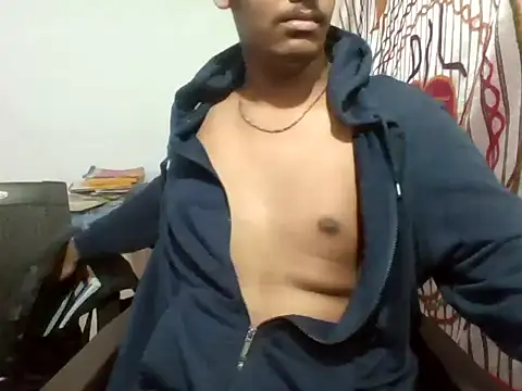 Snapshot of brownguy1234 chatting on December 31, 2024, 7:51 pm brownguy1234 online show from December 31, 2024, 7:51 pm