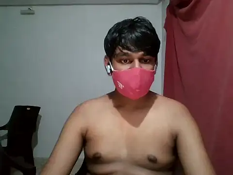 Snapshot of brownguy1234 chatting on January 19, 2025, 10:06 pm brownguy1234 online show from January 19, 2025, 10:06 pm