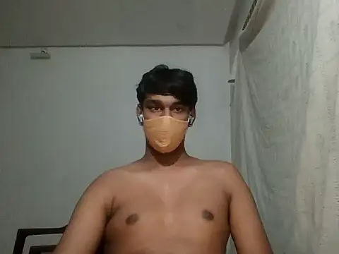 Snapshot of brownguy1234 chatting on January 29, 2025, 7:53 pm brownguy1234 online show from January 29, 2025, 7:53 pm