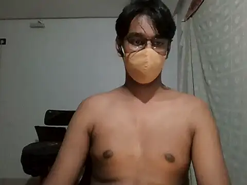 Snapshot of brownguy1234 chatting on February 6, 2025, 10:10 pm brownguy1234 online show from February 6, 2025, 10:10 pm