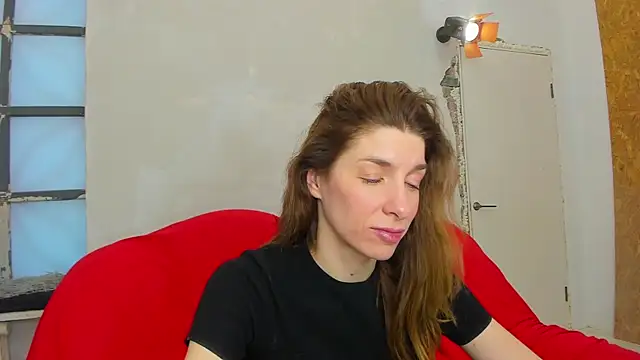 Snapshot of YourSuperModel chatting on January 26, 2025, 12:01 pm YourSuperModel online show from January 26, 2025, 12:01 pm