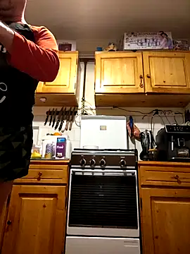 intx800 online show from February 5, 2025, 3:13 am