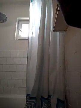 Snapshot of intx800 chatting on January 18, 2026, 7:23 am intx800 online show from January 18, 2026, 7:23 am