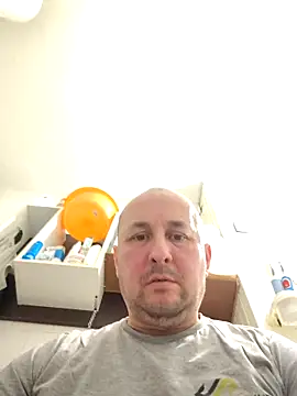 Snapshot of intx800 chatting on February 10, 2026, 3:38 pm intx800 online show from February 10, 2026, 3:38 pm