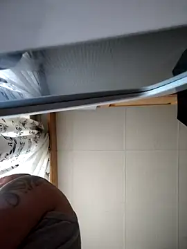 Snapshot of intx800 chatting on March 7, 2026, 5:26 am intx800 online show from March 7, 2026, 5:26 am