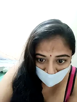 Snapshot of DIZZLING_DIVA chatting on December 24, 2024, 10:06 pm DIZZLING DIVA online show from December 24, 2024, 10:06 pm