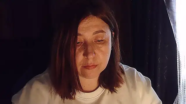 Snapshot of FiireTaliia chatting on March 10, 2025, 12:37 pm FiireTaliia online show from March 10, 2025, 12:37 pm