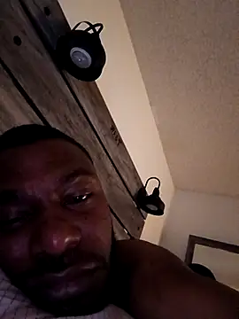 Snapshot of Mcoleman4642 chatting on March 9, 2026, 9:02 am Mcoleman4642 online show from March 9, 2026, 9:02 am