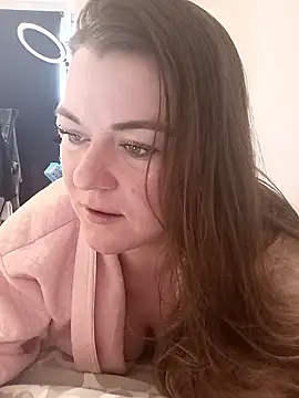 LunikaLunaX online show from January 13, 2026, 12:10 pm