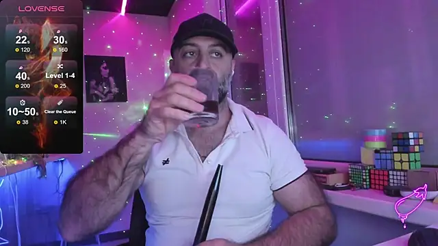 MAGABEAR077 online show from October 29, 2025, 2:14 am