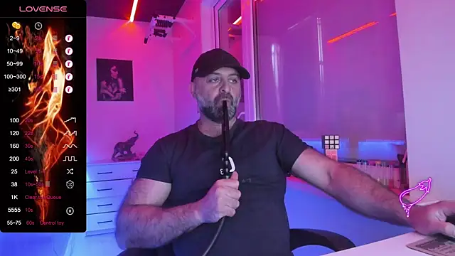 MAGABEAR077 online show from April 7, 2026, 9:54 am