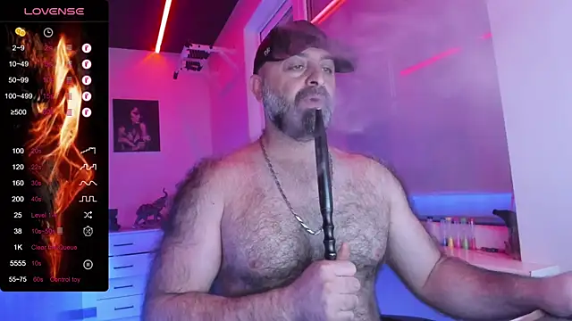 MAGABEAR077 online show from June 4, 2026, 8:53 am