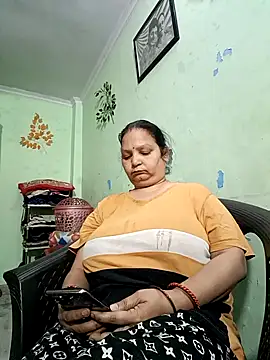 Kavya kapoor online show from March 7, 2025, 1:29 pm