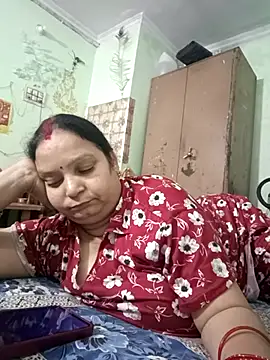 Kavya kapoor online show from November 3, 2025, 5:47 pm