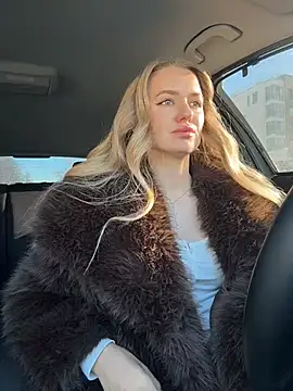 Devill Angel  online show from February 21, 2026, 9:54 am