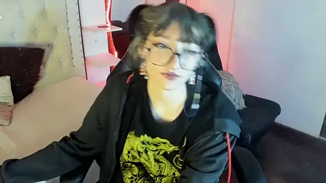 Ghosty Doll online show from February 8, 2025, 4:14 pm