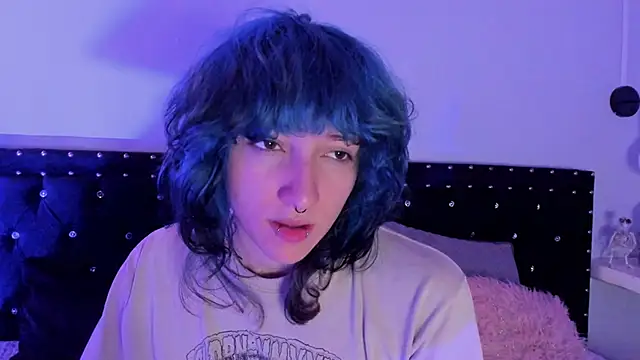 Ghosty Doll online show from September 30, 2025, 4:23 pm