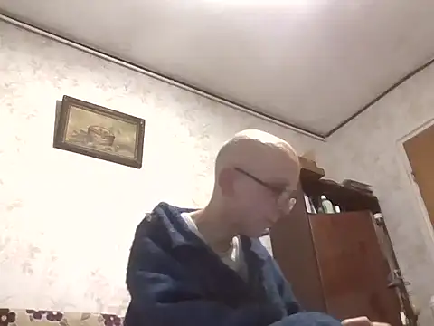 mariusica1xh online show from November 10, 2025, 10:20 pm