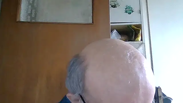 mariusica1xh online show from April 17, 2026, 2:53 pm