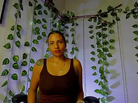 mykaelahoney online show from September 16, 2025, 1:17 am