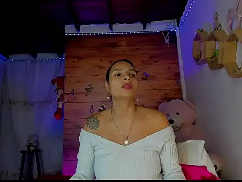 mykaelahoney online show from January 14, 2026, 5:02 am